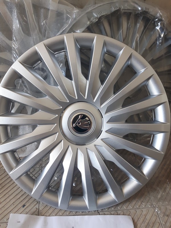 ORYGINALNE KOŁPAKI  SKODA  16" OCTAVIA SUPERB