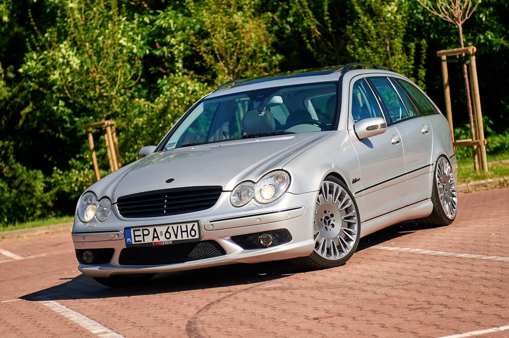 MERCEDES C55 AMG 5.4 V8 370KM ALU MAYBACH ZAREJwPL