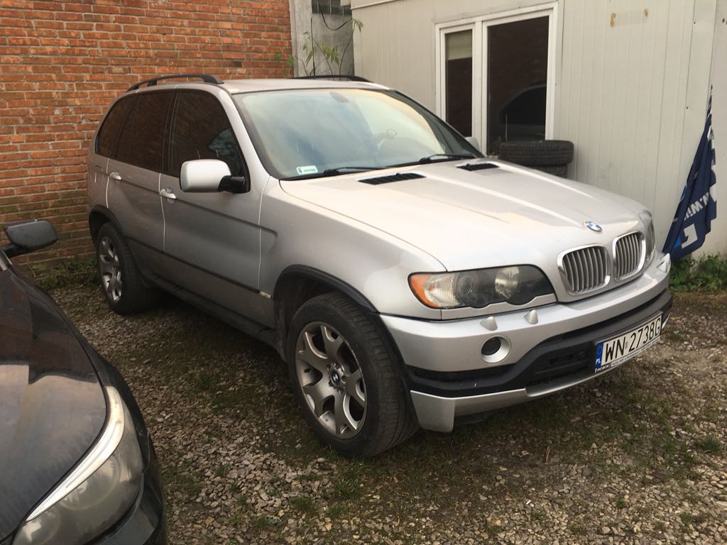 BMW X5 4.6 is 2002r Alpina uszkodzona skrzynia