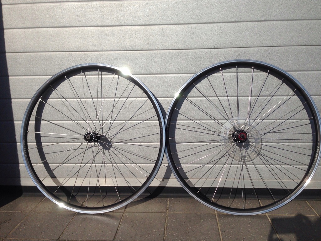 Komplet kół szosowych Specialized Axis Classic 10s