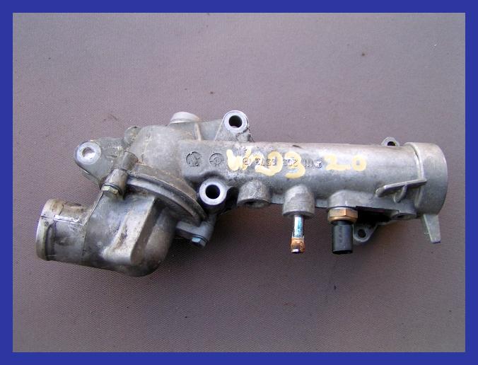 W203 2.0 KOMPRESSOR TERMOSTAT OBUDOWA A1112031075