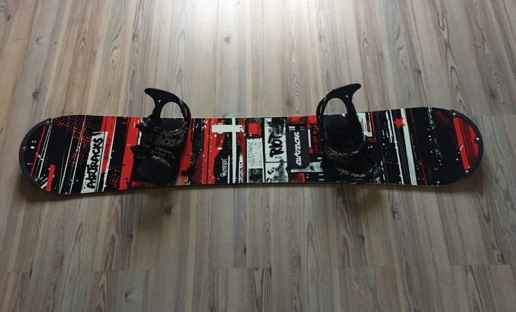 Snowboard Airtracks Riot 164cm + wiązania + buty42