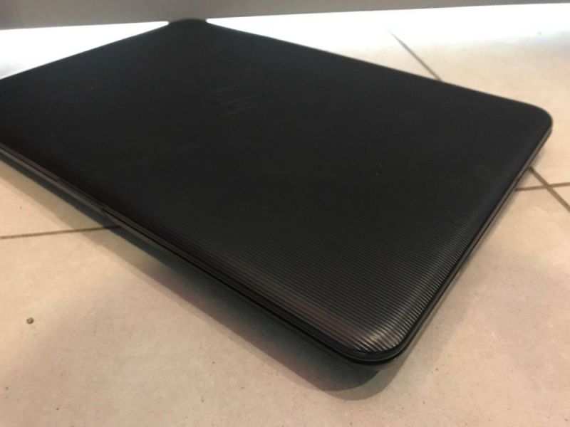 Laptop HP TPN-I119