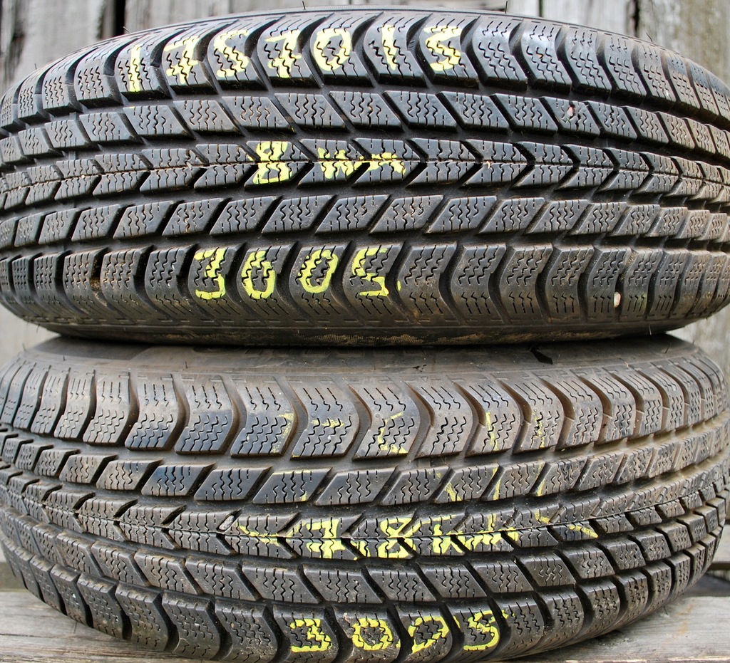 170 70 R13 Kumho KW 7400 opony zimowe x2 8mm 7562007373