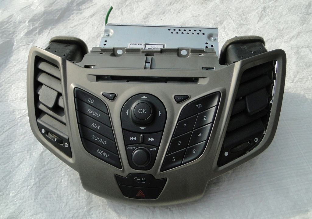 FORD FIESTA MK7 RADIO + PANEL RADIA 8A6T18C815BN