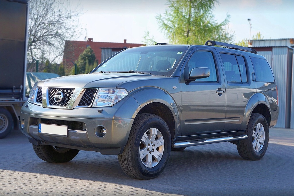 Nissan Pathfinder LE 2005 VAT 23, auto, navi,skór