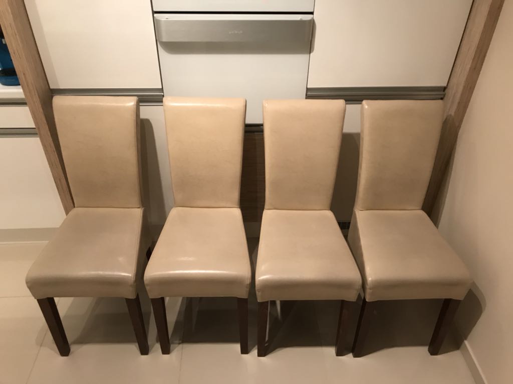 Komplet 4 krzeseł z ekoskóry - TANIO!!