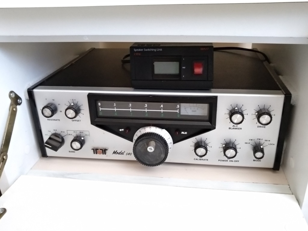 Ten-Tec model 540 Triton IV KF + skrzynka antenowa