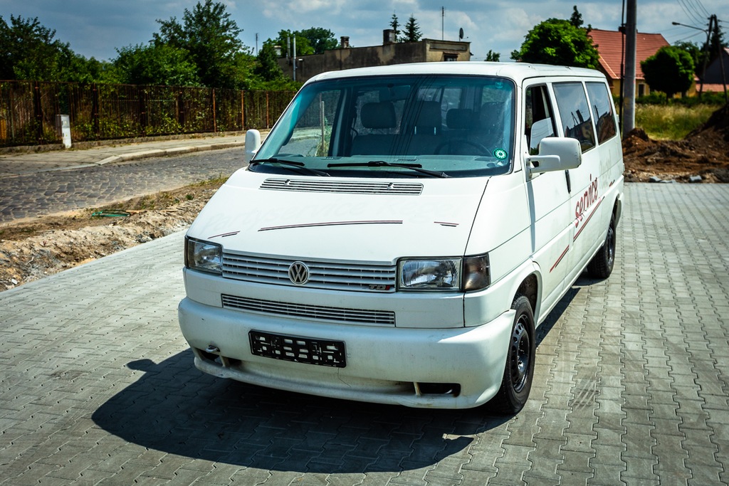 VW T4 CARAVELLE 2.5 TDI 9OSOBOWY LONG Z NIEMIEC