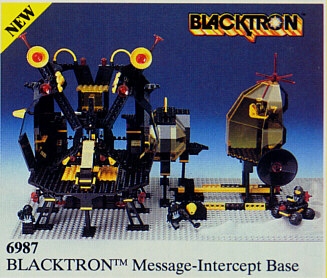 Lego Space Blacktron 6987 Message Intercept Base - 7464601821 - oficjalne  archiwum Allegro