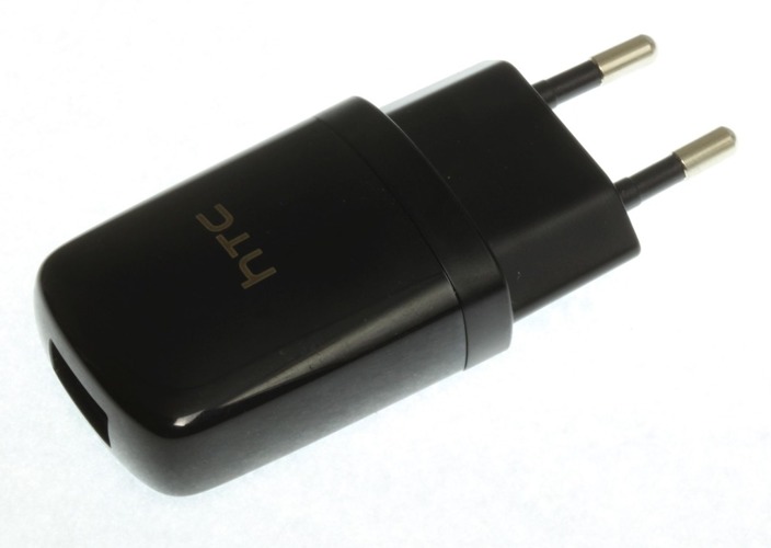 ORYGINALNA ŁADOWARKA SIECIOWA HTC USB 1A M8 M9