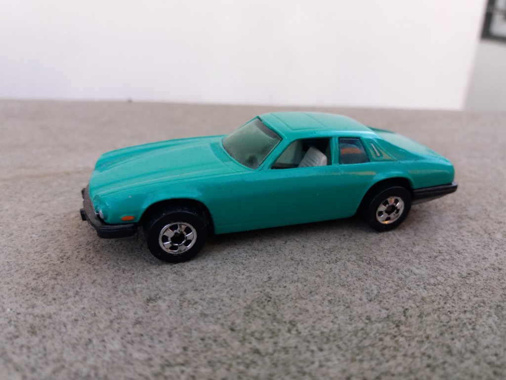 jaguar xjs hot wheels