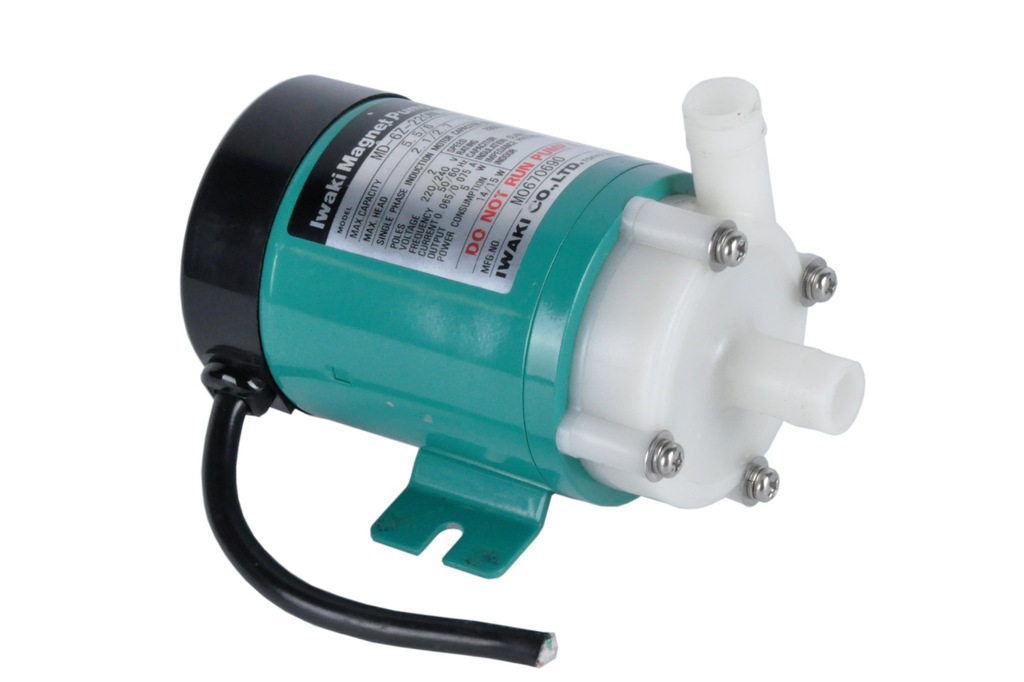 IWAKI pompa chemiczna MD-6Z-220NL 5,5l/min wody