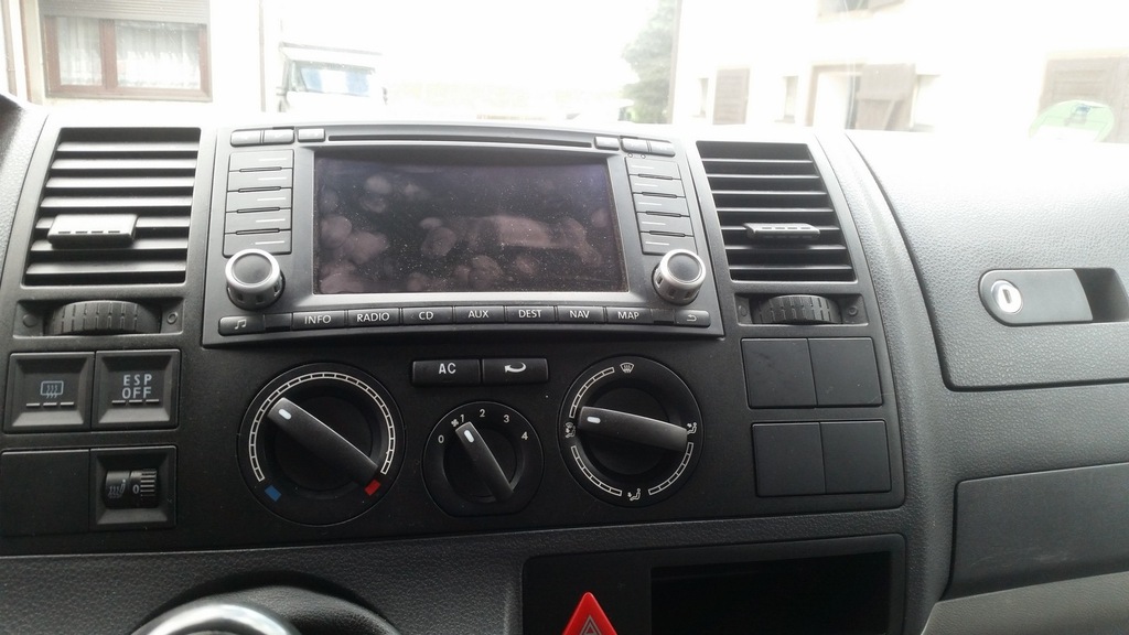 VW TRANSPORTER T5 RADIO NAVI CD NAWIGACJA GPS RNS2