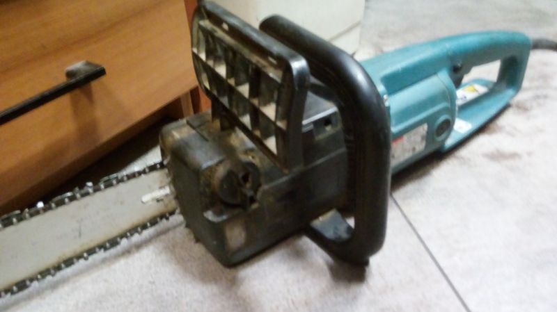 PIŁA ELEKTRYCZNA MAKITA UC4001A 1800W - 7403715319 - oficjalne archiwum ...