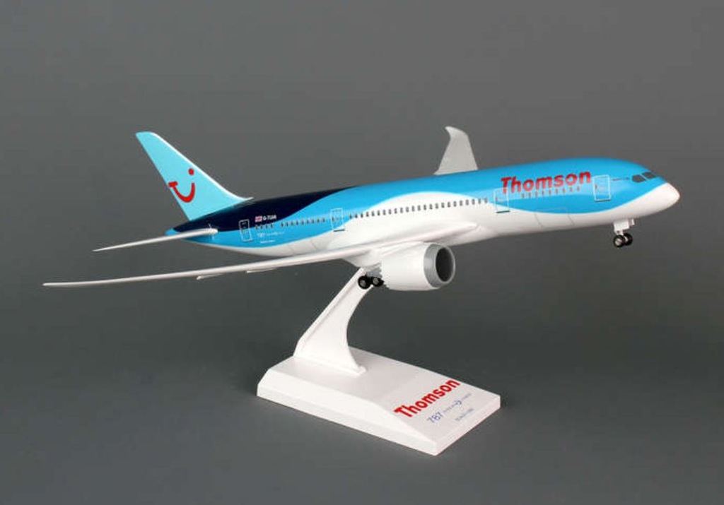 Model Boeing 787 Thomson Air. PODWOZIE Dreamliner
