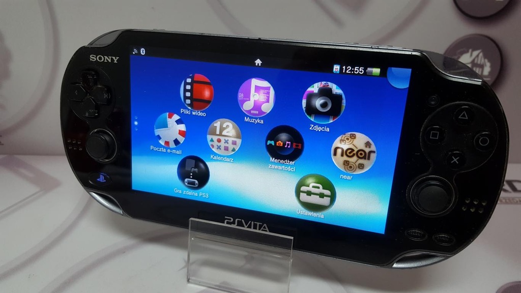 PS VITA  PCH-1004