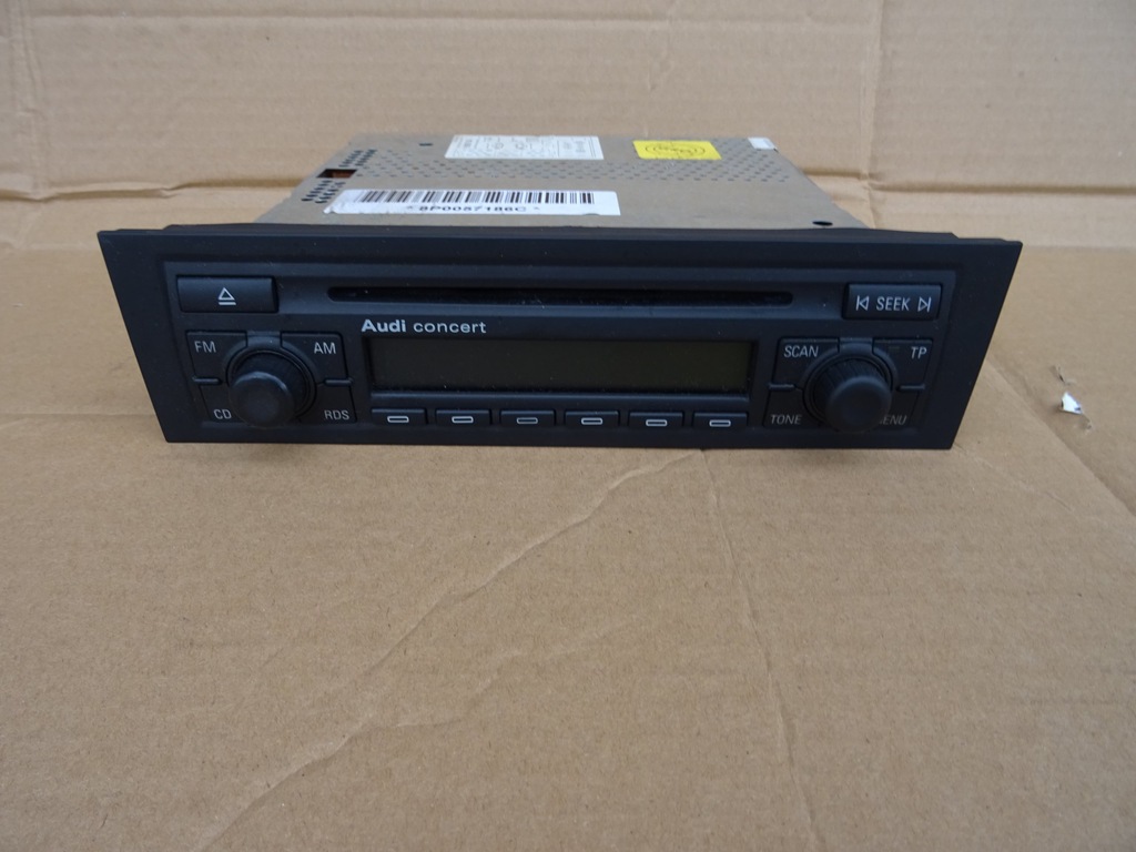 AUDI A3 8P RADIO CONCERT CD 8P0057186 +kod