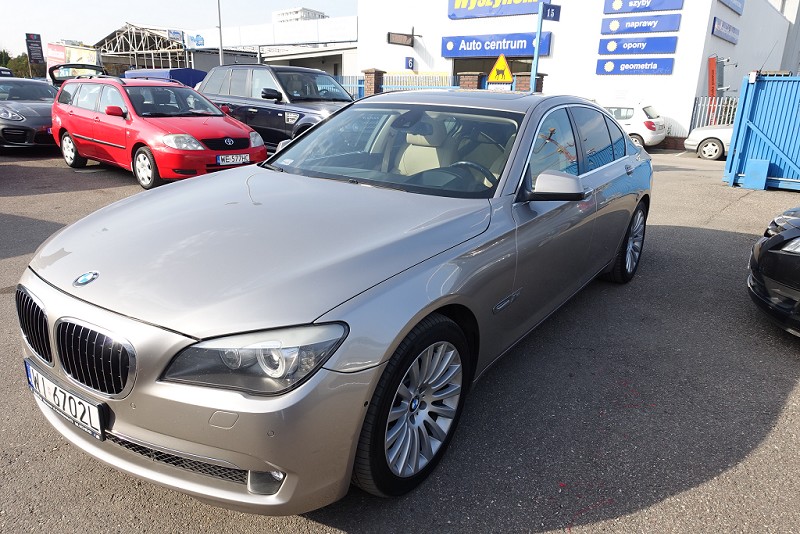 BMW 750 X Drive Pełne wyposażenie Salon PL