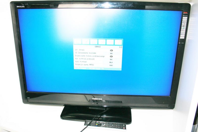 TELEWIZOR TV TOSHIBA REGZA 37 CALI 37XV556D