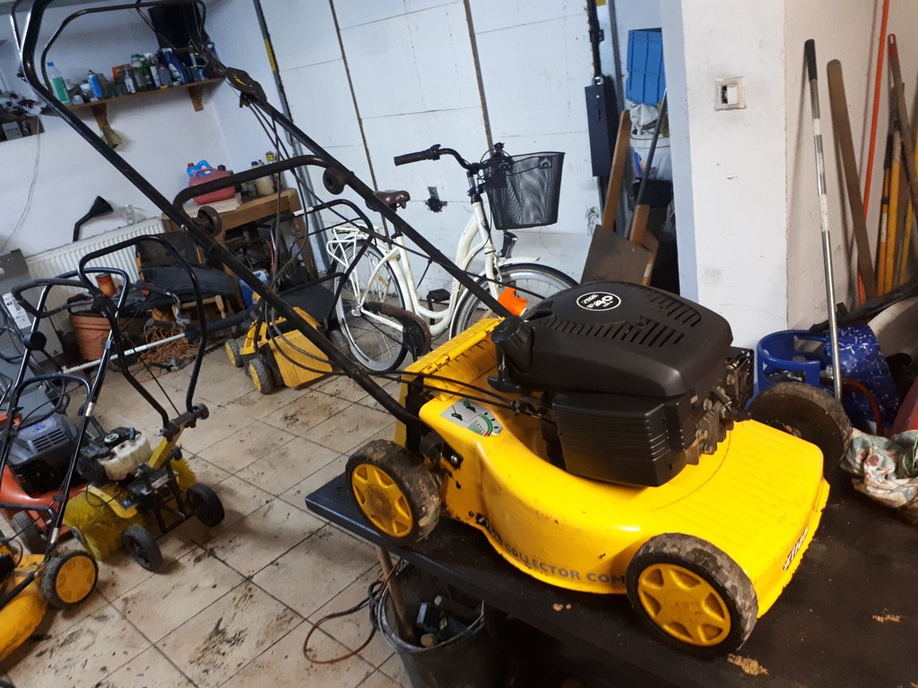 Kosiarka spalionwa STIGA SV 40