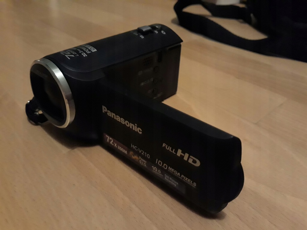 Kamera Full HD Panasonic HC-V210
