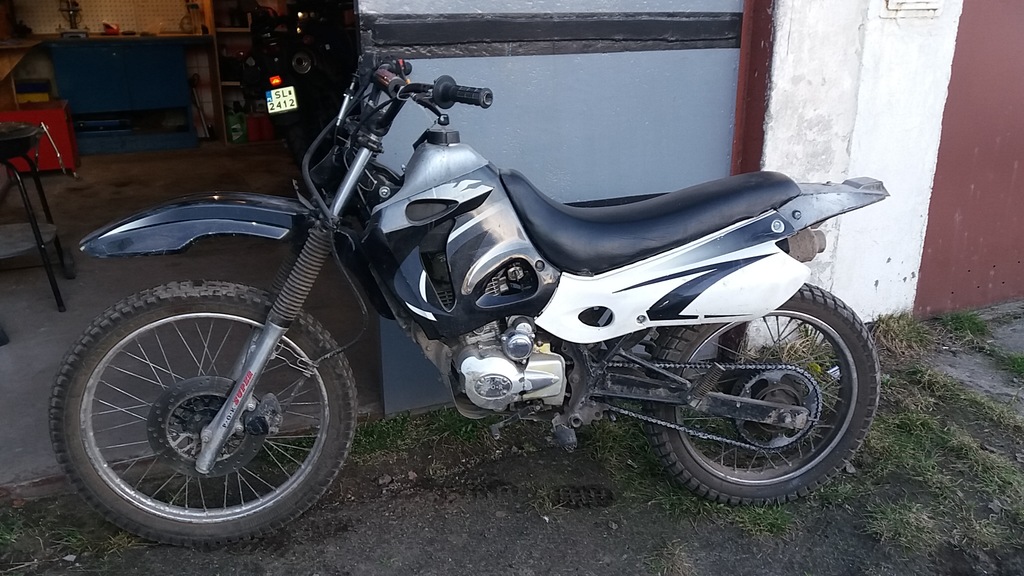 Cross P.O.R  Apache 125