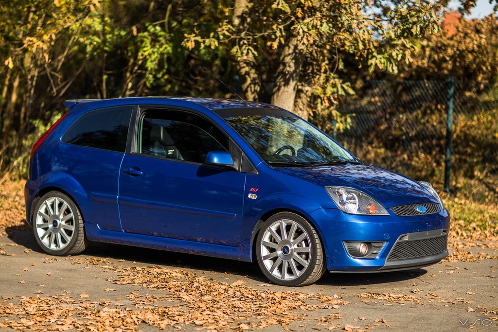 Ford fiesta mk5 st