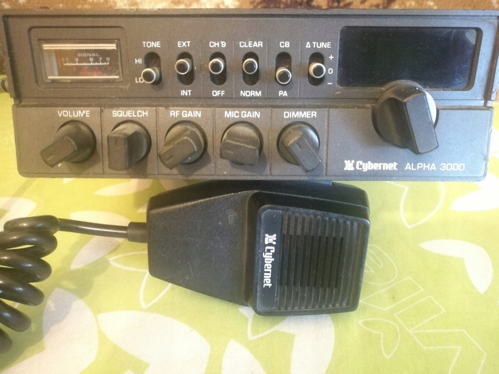 CB radio CYBERNET ALPHA 3000