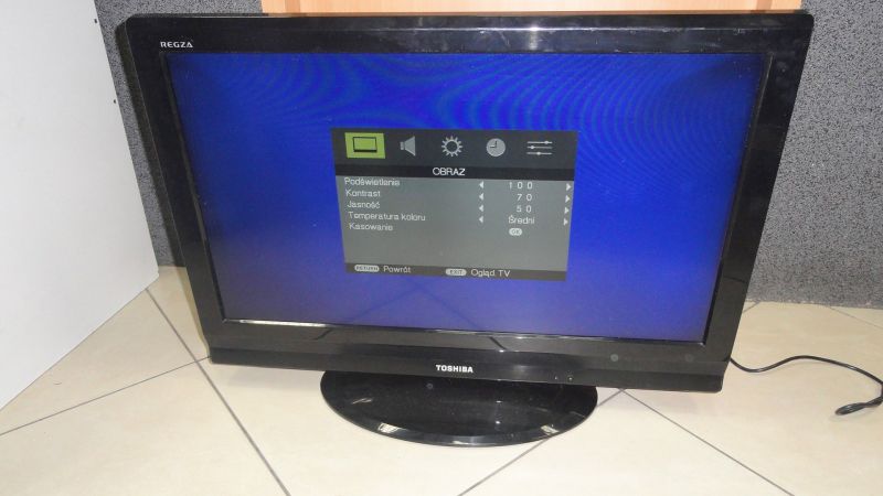 TELEWIZOR TV LCD TOSHIBA REGZA 32AV605PG