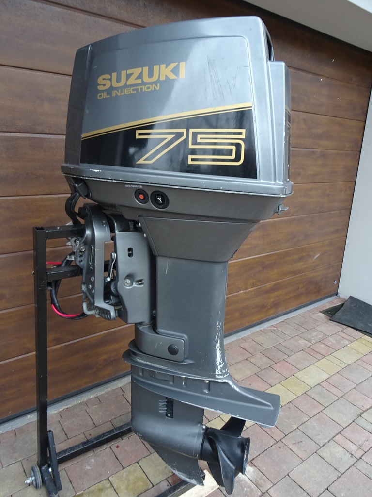 silnik zaburtowy suzuki DT75 koni pwertrym,jaknowy