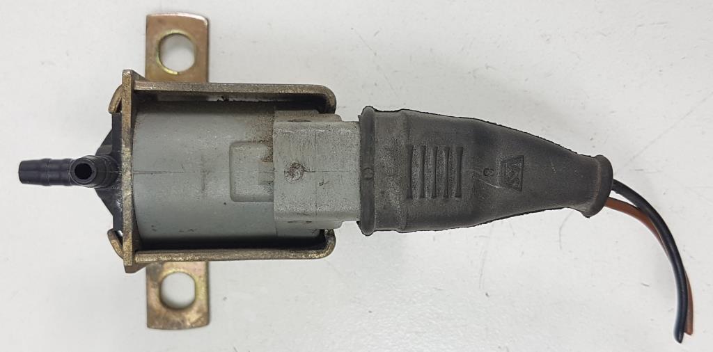 ZAWÓR PODCIŚNIENIA OPEL VECTRA B 2.0 DTI 72097516