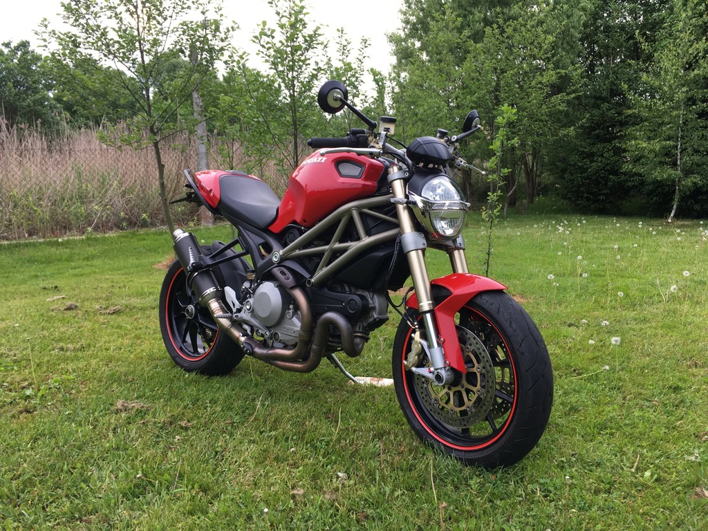 Ducati Monster 1100 evo 20'th anniversary.