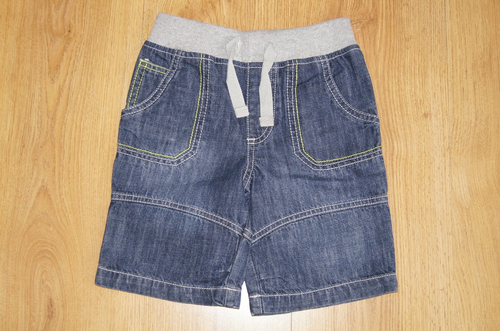 Krótkie spodenki jeans/szorty r.104 F&amp;F NOWE!!