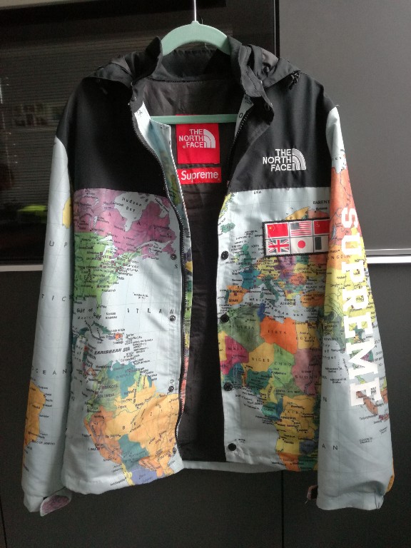 Supreme x hot sale tnf flags map