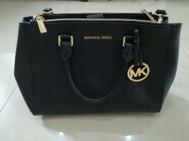 Michael Kors torebka replika Savannah czarna