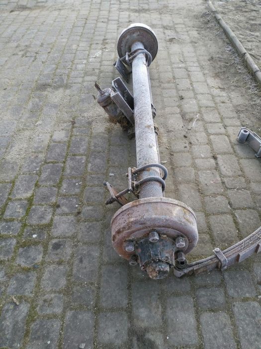 Oś kompletna  do przyczepy D-46 Przyczepa  D-46
