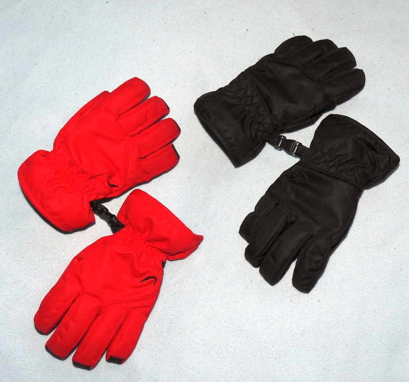 CZARNE rękawiczki 4-6 lat ocieplane narciarskie 