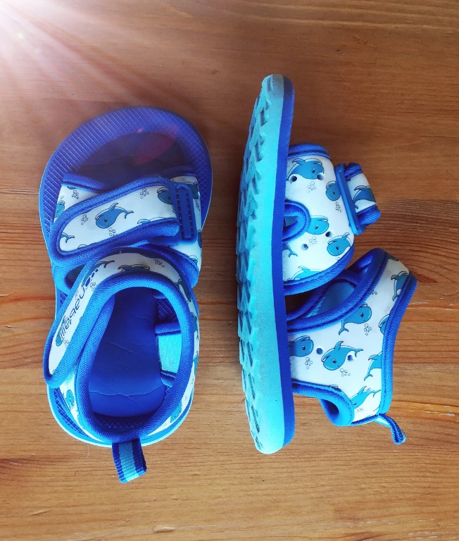 NABAIJI Decathlon sandały sandałki basenowe r. 22