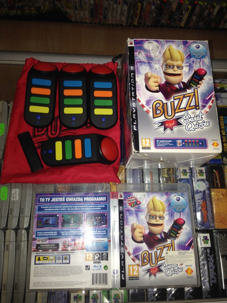 Buzz! Świat Quizów + Buzzery Bezprzewodowe / PS3