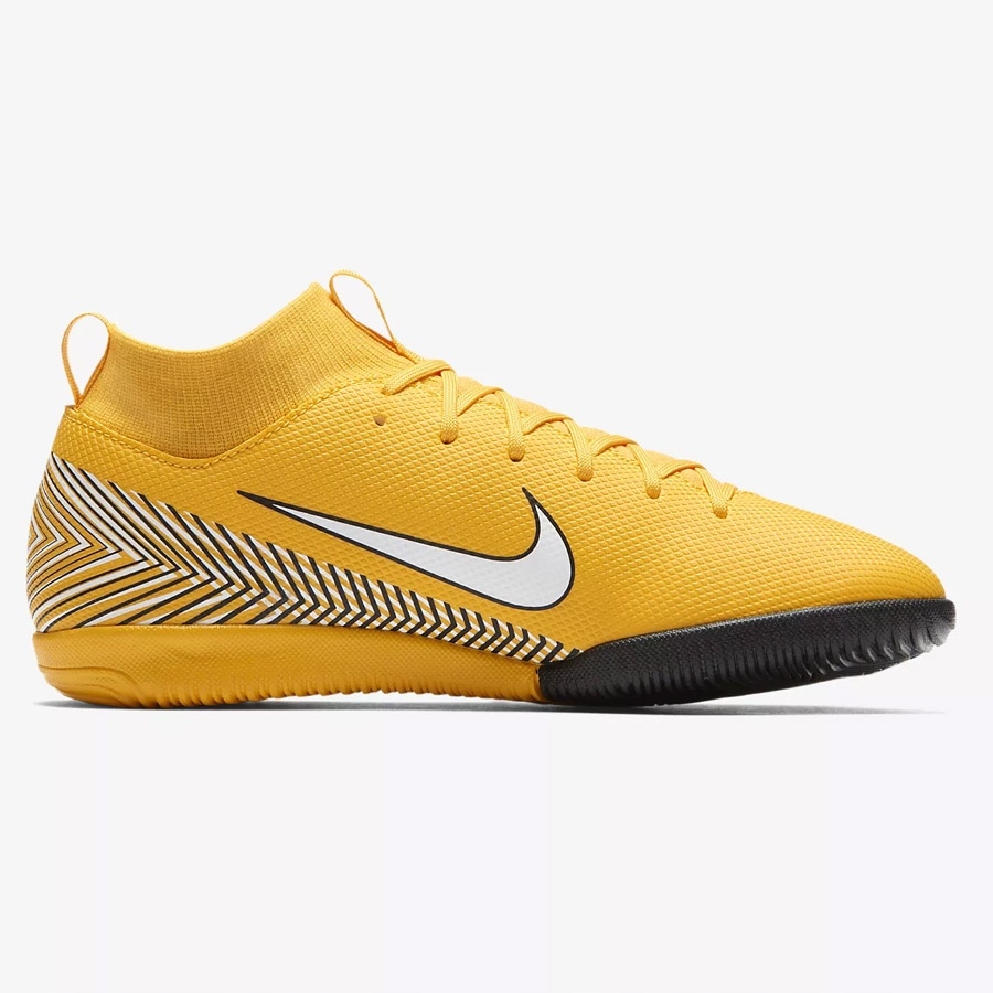 Nike Jr Superfly 6