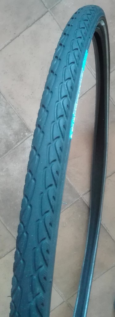 OPONA 28 1,5 INNOVA Puncture Protected ODBLASKI