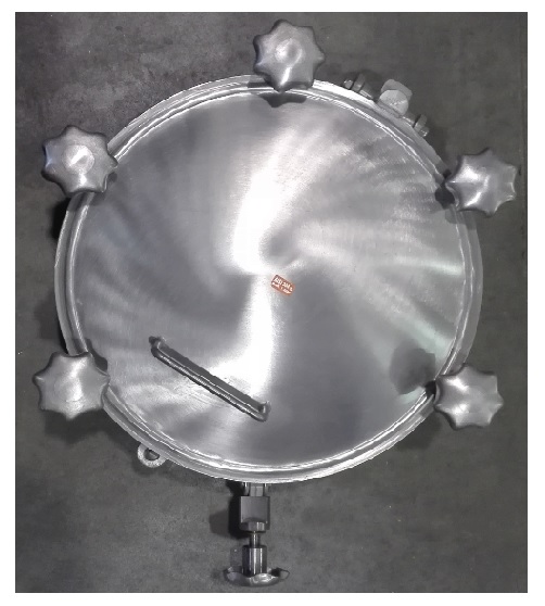 Właz ciśnieniowy art. D30  fi 500/S/S-304/3 bar