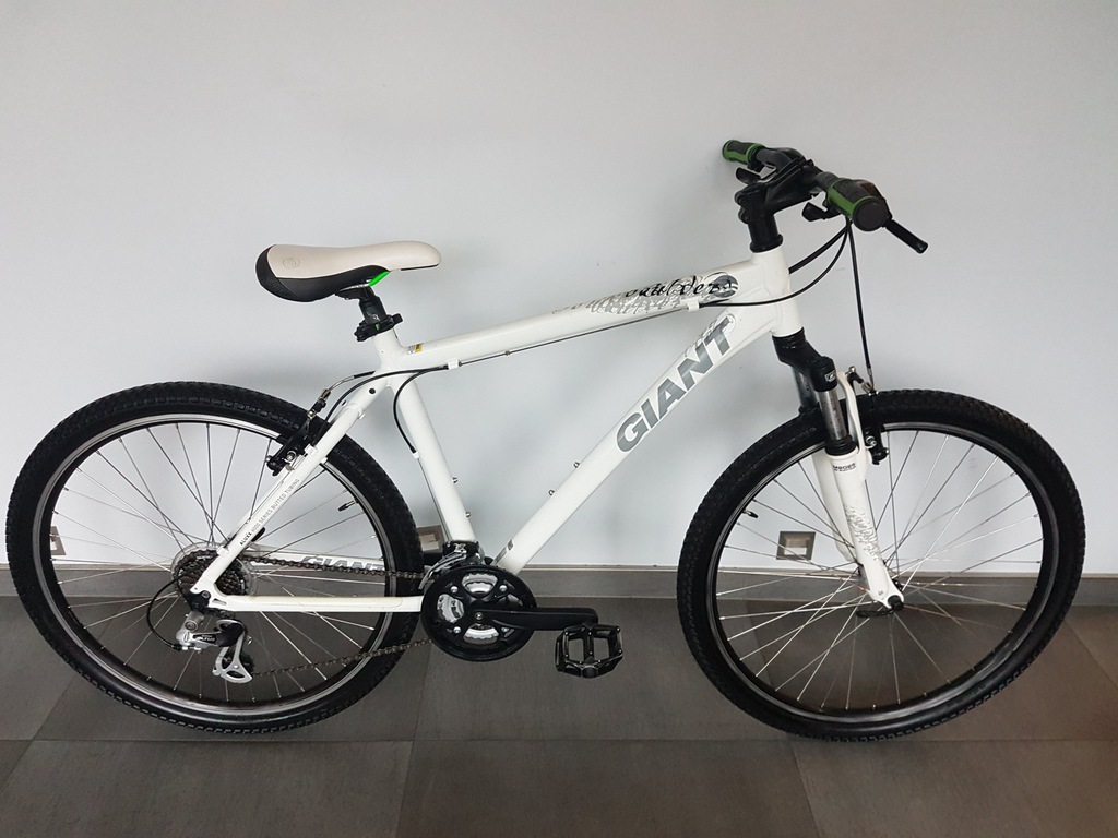 Rower MTB GIANT BOULDER STREET rama M Tanio OKAZJA