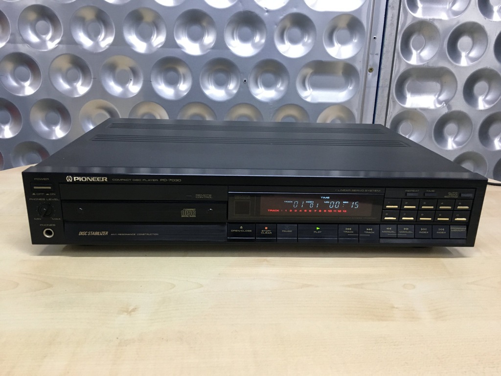 CD PIONEER PD-7030