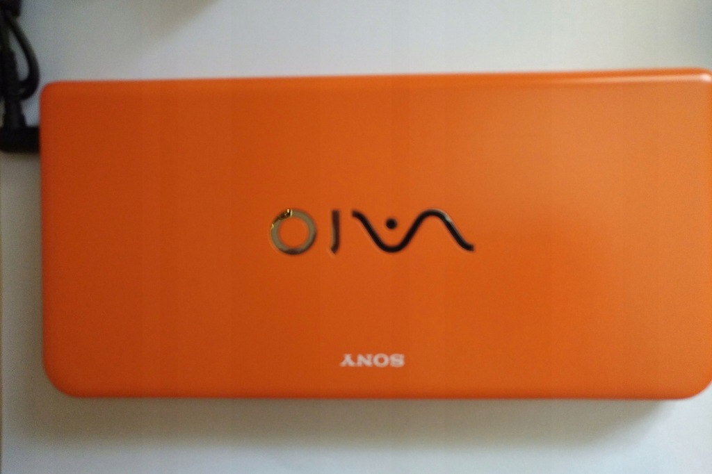 Mini laptop SONY VAIO P VPCP11S1E 8 cali