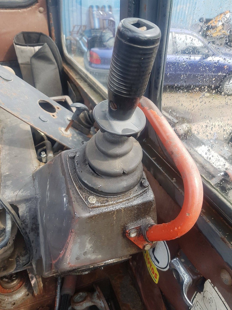 JOYSTICK DŻOJSTIK LEWY   KOPARKA ATLAS 1302E