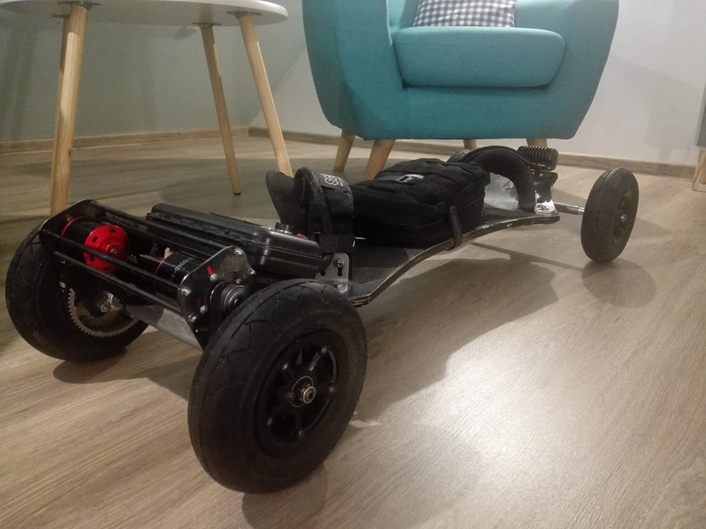 Elektryczna deskorolka terenowa Mountainboard Full