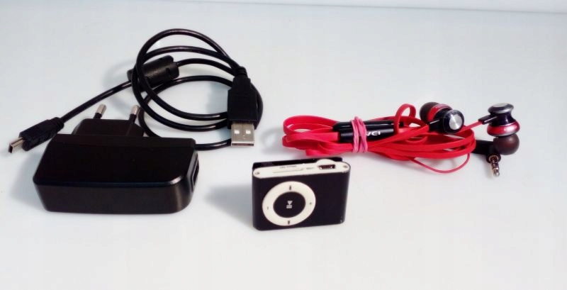 ODTWARZACZ MP3 + KABEL + SŁUCHAWKI