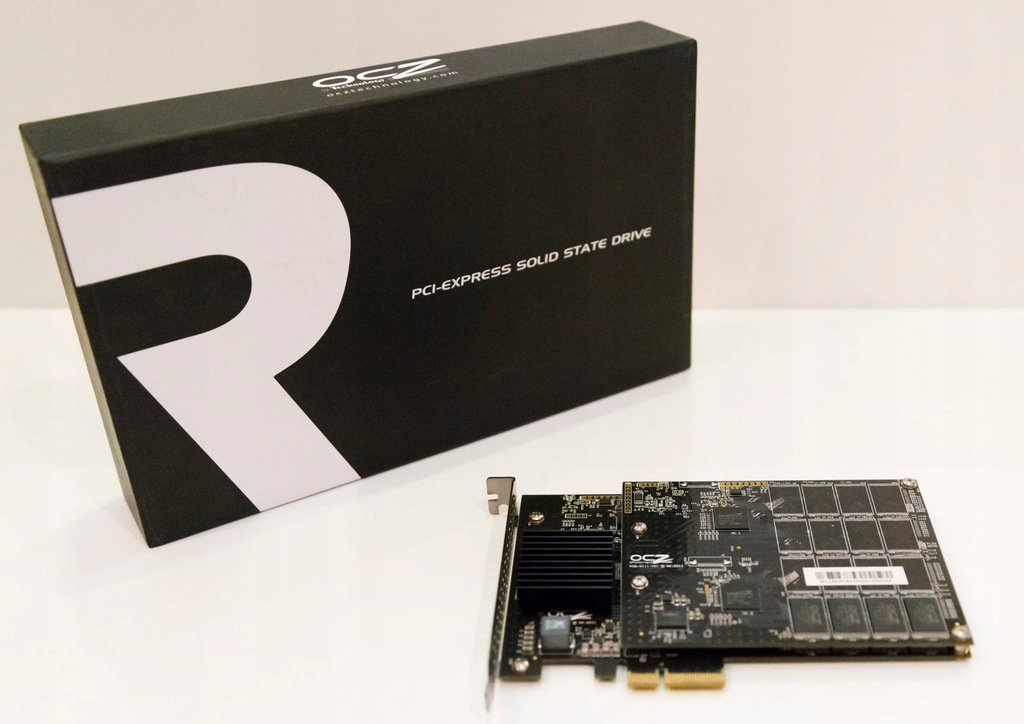 Dysk SSD PCI-e OCZ Revodrive 3 x2 240GB - Adobe AE